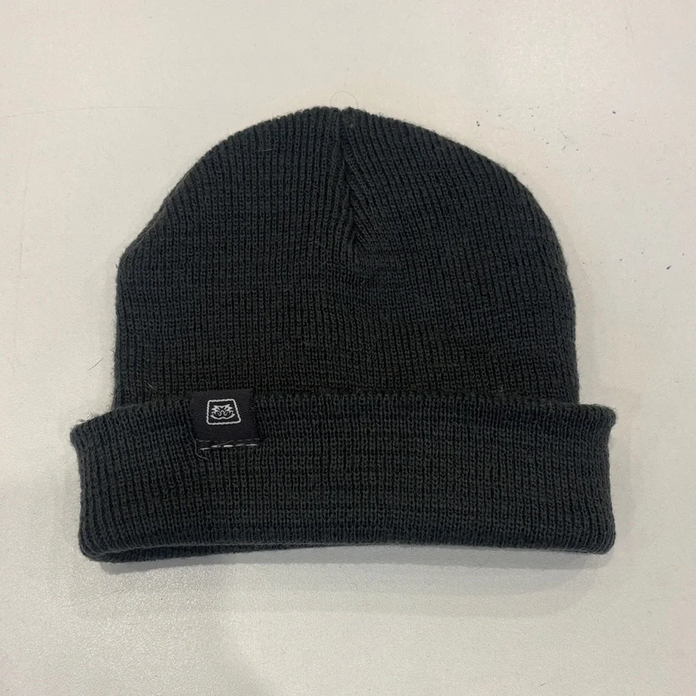 686 Dark Charcoal Grey Knit Beanie Jr Child Size